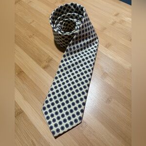 Vintage Resilio tie